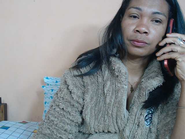 Rsylvie live cam on BongaCams