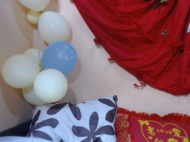 Rsylvie live cam preview