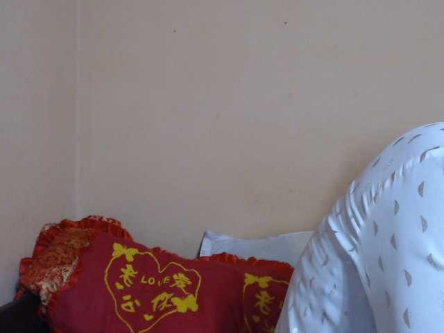 Rsylvie live cam on BongaCams