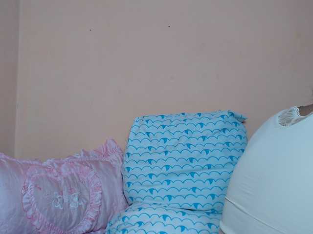Rsylvie live webcam show