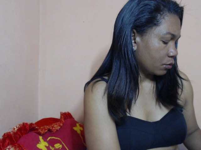 Rsylvie live cam on BongaCams