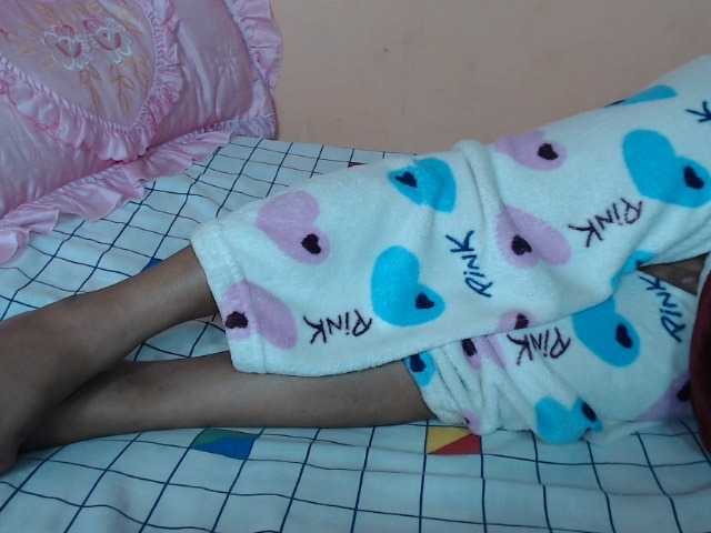 Rsylvie live cam on 