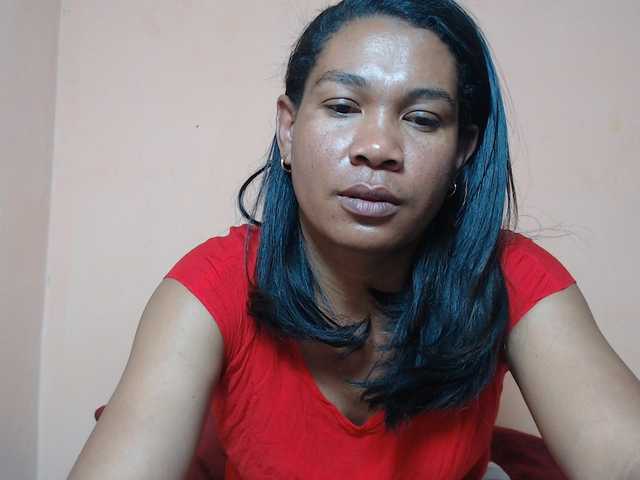 Rsylvie live cam on BongaCams