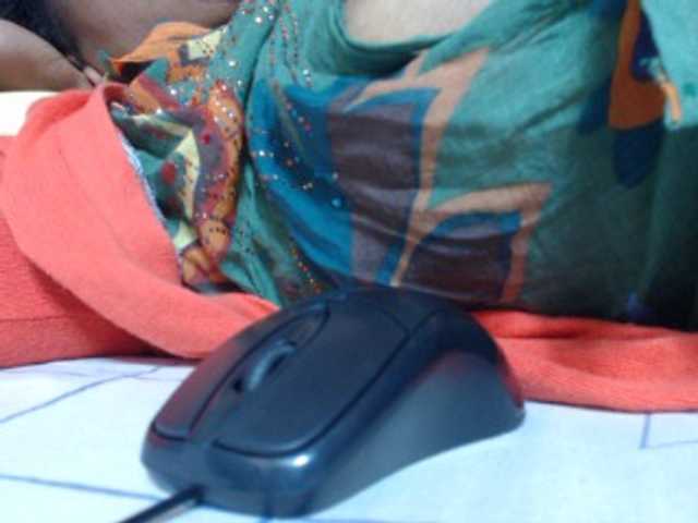 Rsylvie live cam preview
