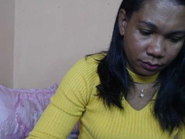 Rsylvie live webcam show