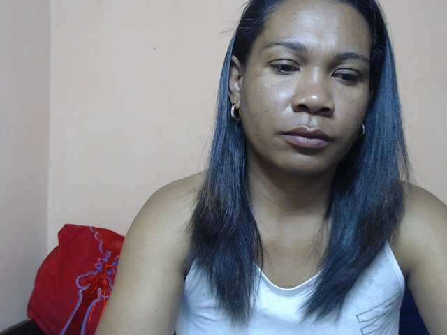 Rsylvie live cam on BongaCams