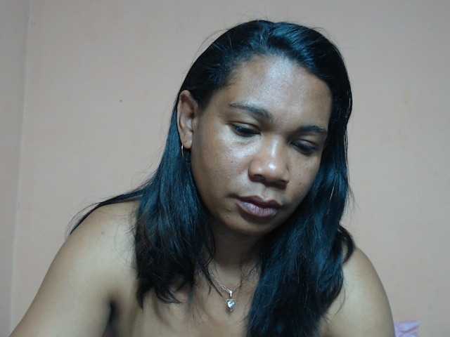 Rsylvie live webcam show