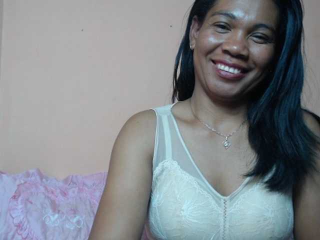 Rsylvie live webcam show