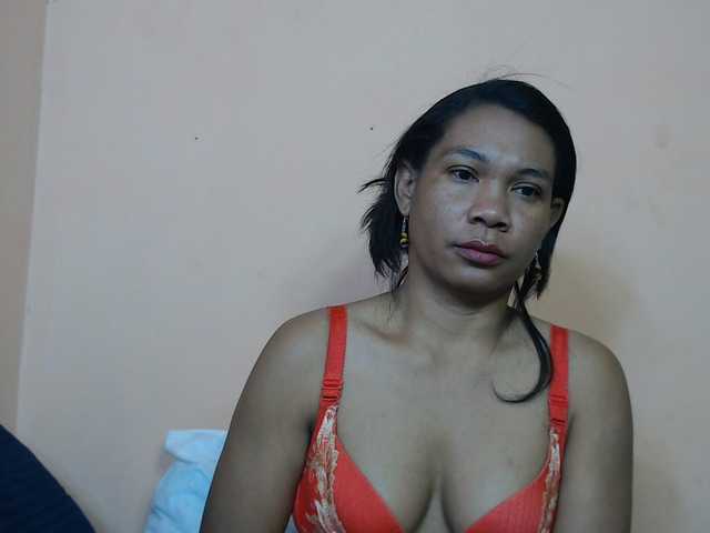 Rsylvie live cam on BongaCams
