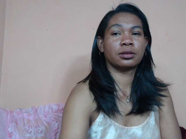 Rsylvie live cam on BongaCams