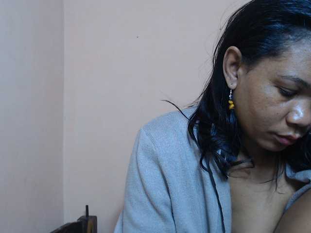 Rsylvie live cam on BongaCams