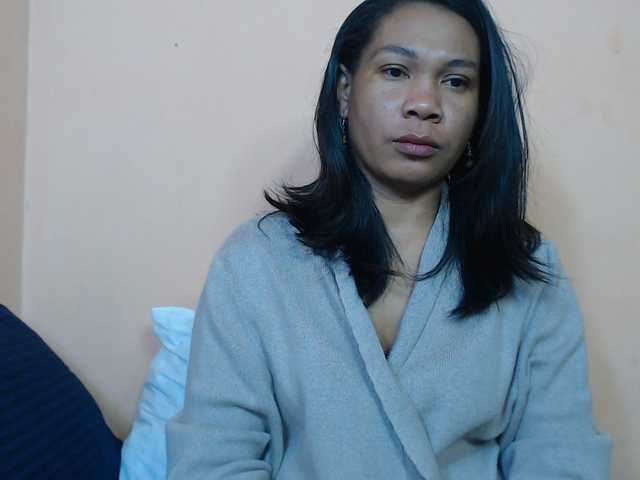 Rsylvie live cam on BongaCams