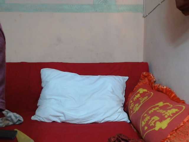 Rsylvie live cam on BongaCams