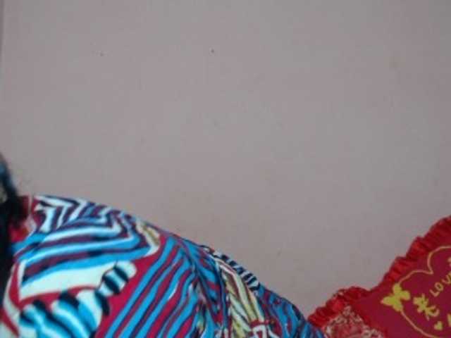 Rsylvie live cam on BongaCams
