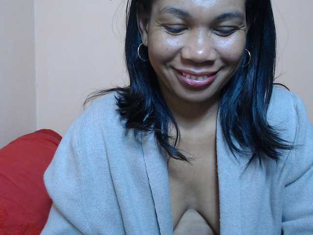 Rsylvie live cam on BongaCams