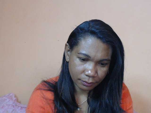 Rsylvie live cam on BongaCams