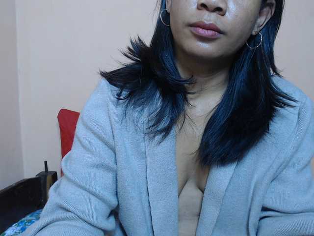 Rsylvie live cam on BongaCams