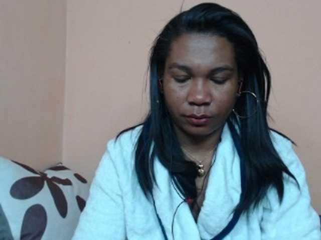 Rsylvie live cam on BongaCams