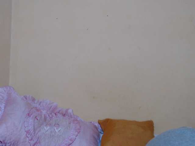 Rsylvie live cam on BongaCams