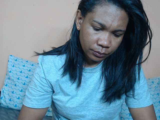 Rsylvie live cam on BongaCams