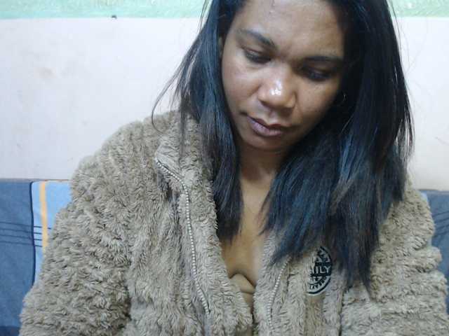 Rsylvie live cam on BongaCams