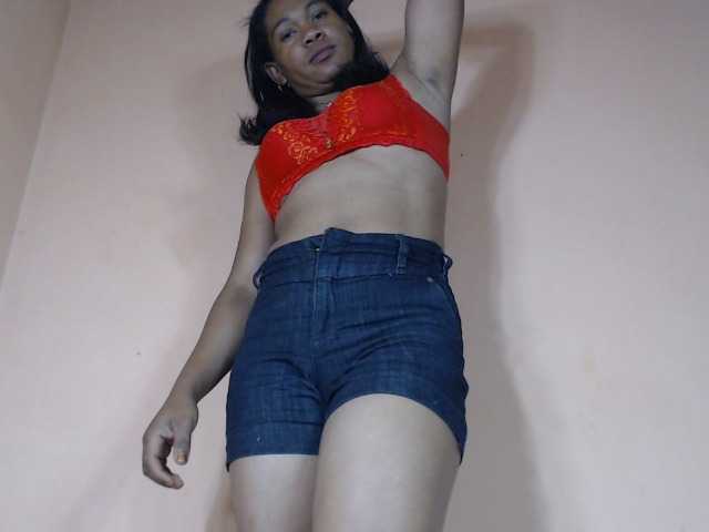 Rsylvie live cam on BongaCams