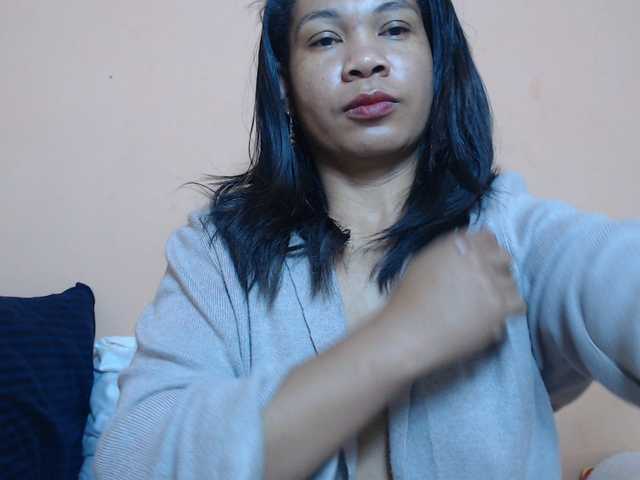 Rsylvie live cam on BongaCams