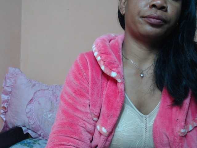 Rsylvie live webcam show