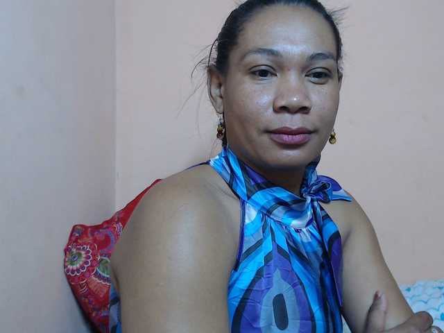 Rsylvie live cam on BongaCams