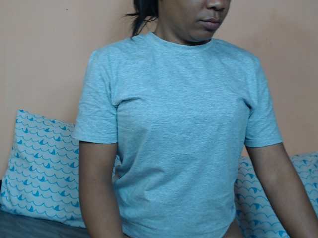 Rsylvie live cam on BongaCams