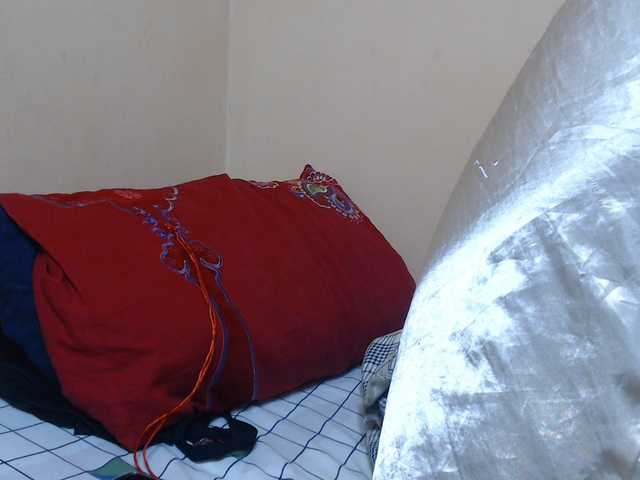Rsylvie live cam on BongaCams