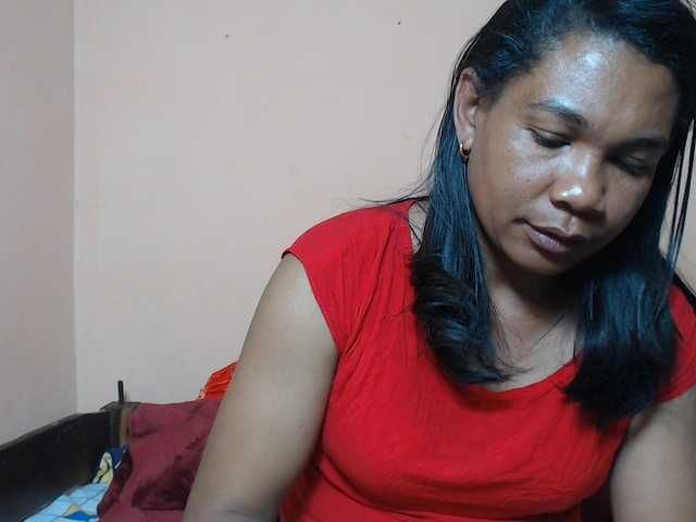 Rsylvie live cam on BongaCams