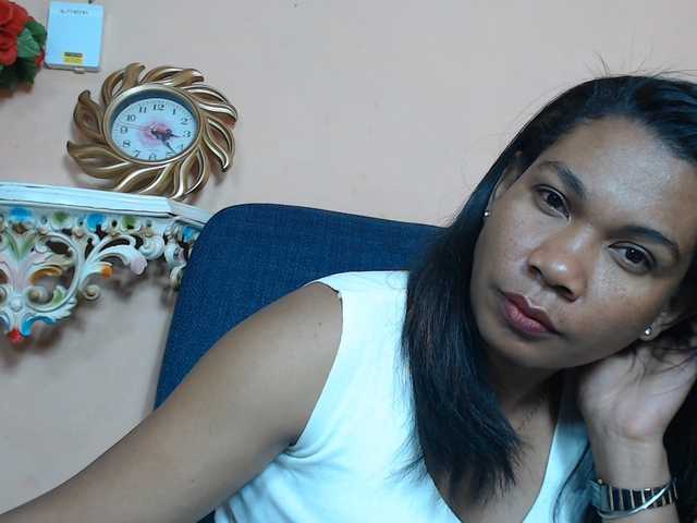 Rsylvie live cam on BongaCams