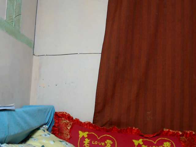Rsylvie live cam preview