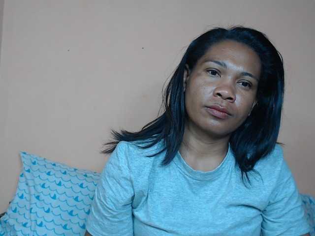 Rsylvie live cam on BongaCams