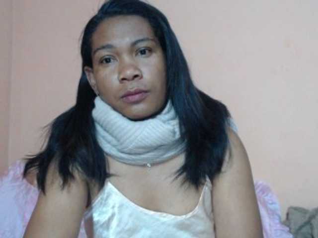 Rsylvie live webcam show