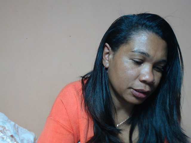 Rsylvie live cam on BongaCams