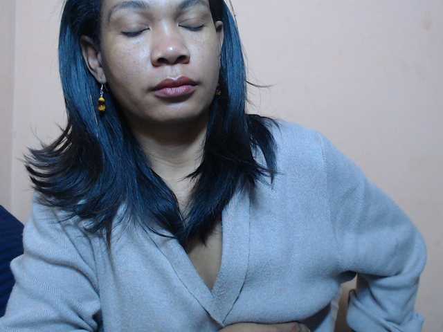 Rsylvie live cam on BongaCams