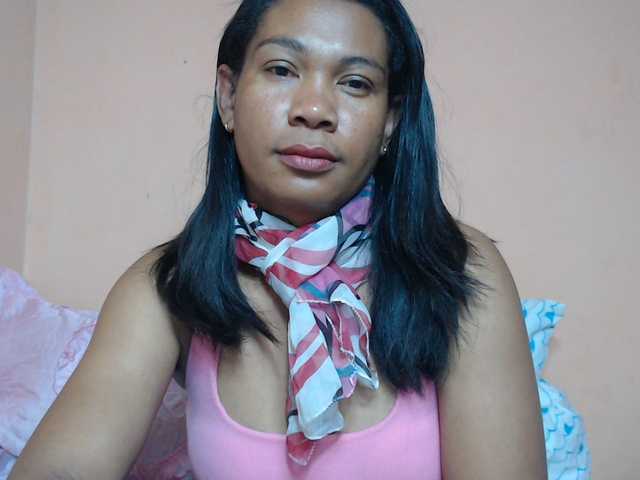 Rsylvie live webcam show