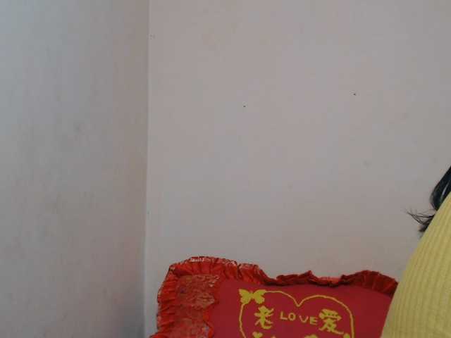 Rsylvie live cam on BongaCams