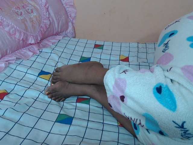 Rsylvie live cam on