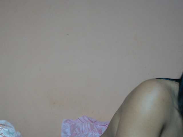 Rsylvie live webcam show