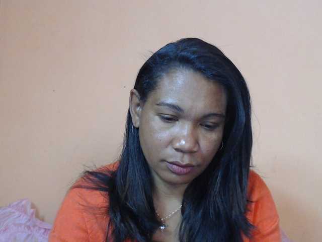 Rsylvie live webcam show