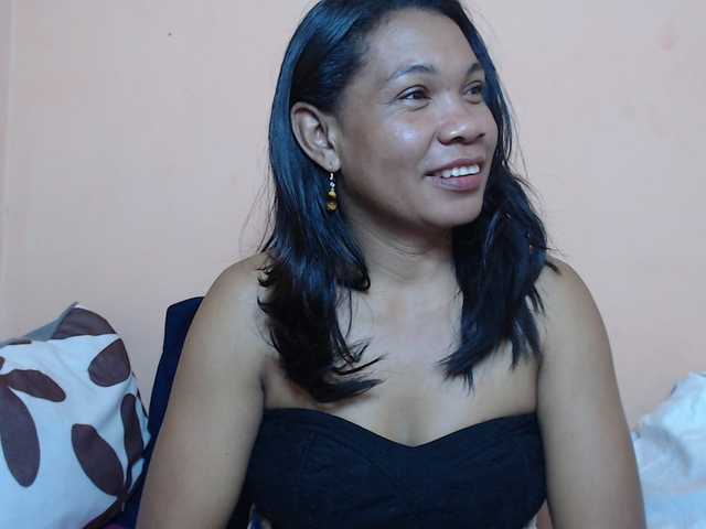 Rsylvie live cam on BongaCams