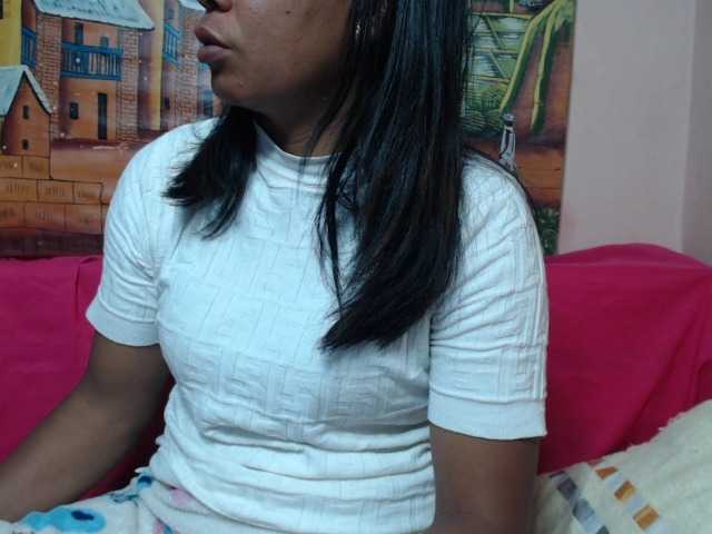 Rsylvie live cam on BongaCams