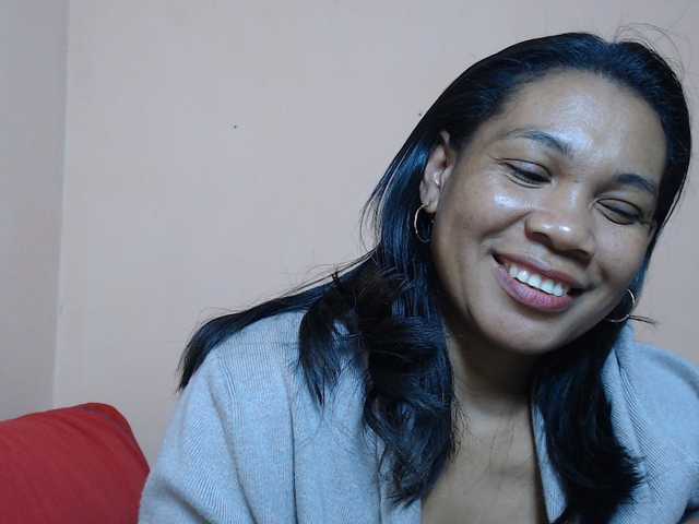 Rsylvie live cam on BongaCams