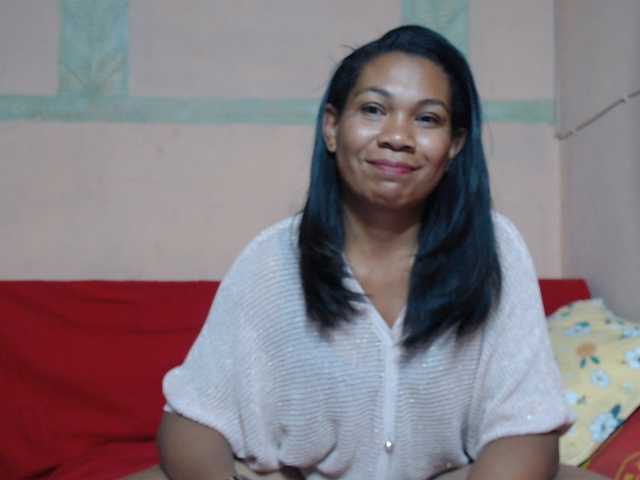 Rsylvie live cam on BongaCams