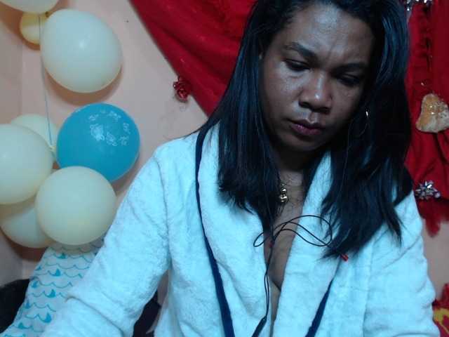 Rsylvie live cam on BongaCams