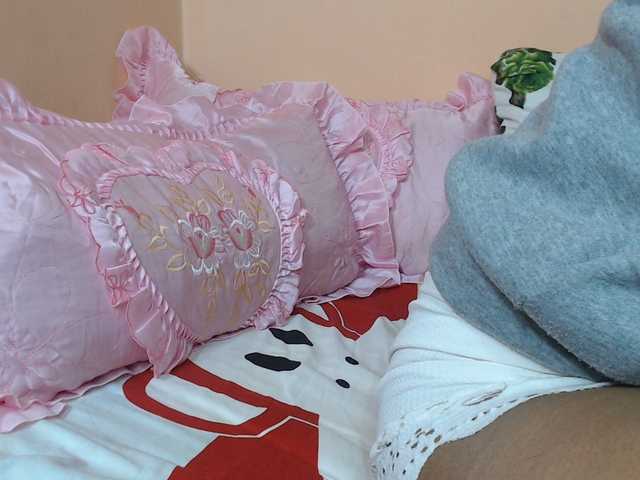 Rsylvie live cam on BongaCams
