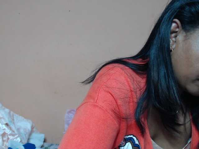 Rsylvie live webcam show